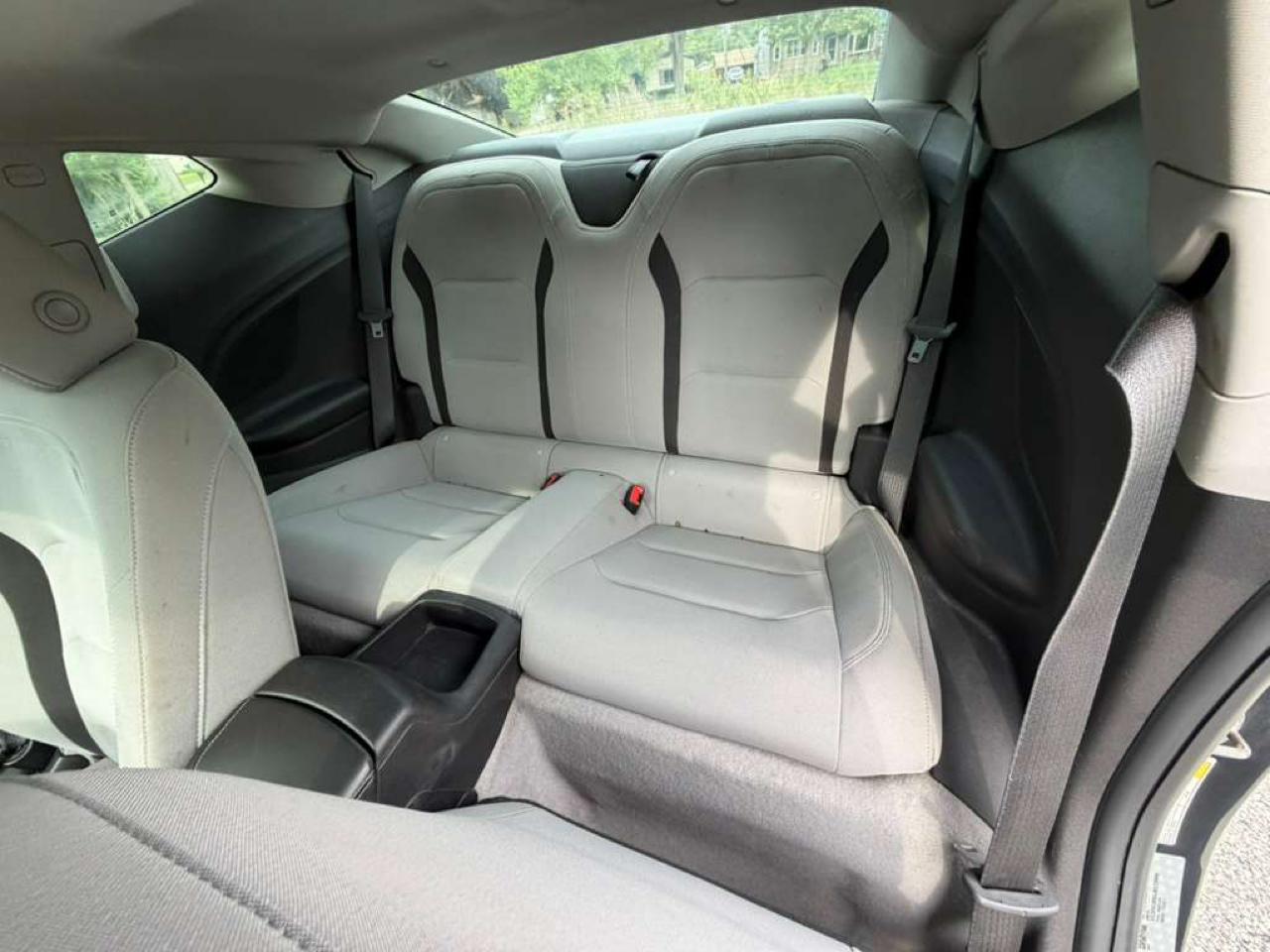 Chevrolet Camaro 2dr Cpe 1LT 2018