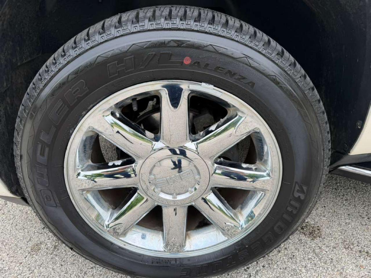 GMC Yukon AWD 4dr Denali 2013