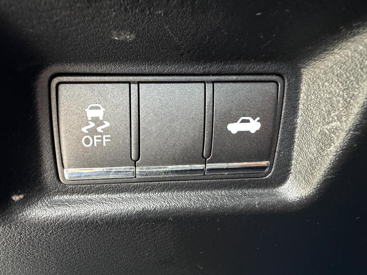 Infiniti Q50 4dr Sdn Premium AWD 2014