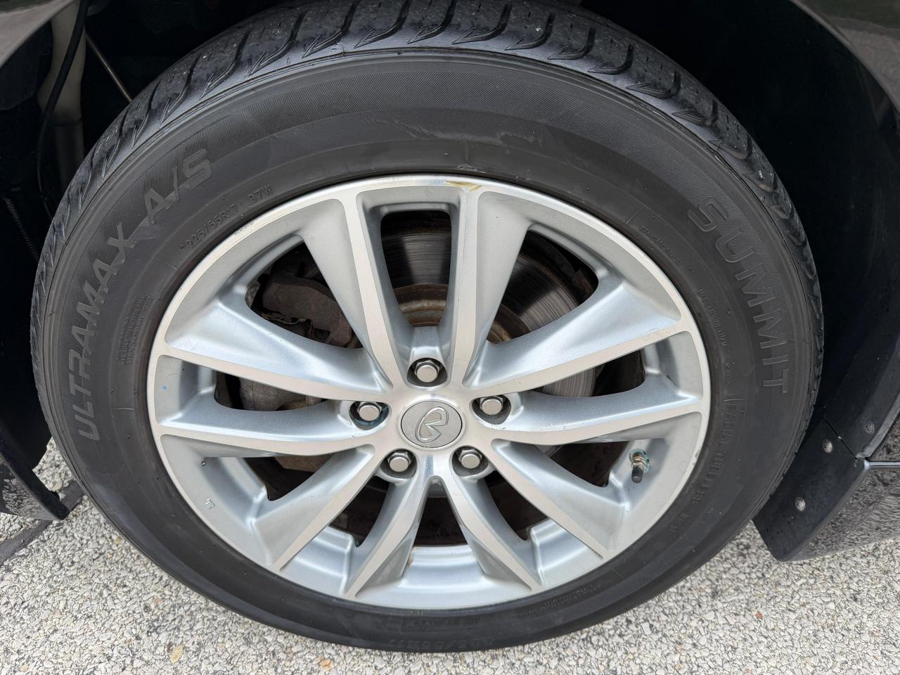 Infiniti Q50 4dr Sdn Premium AWD 2014