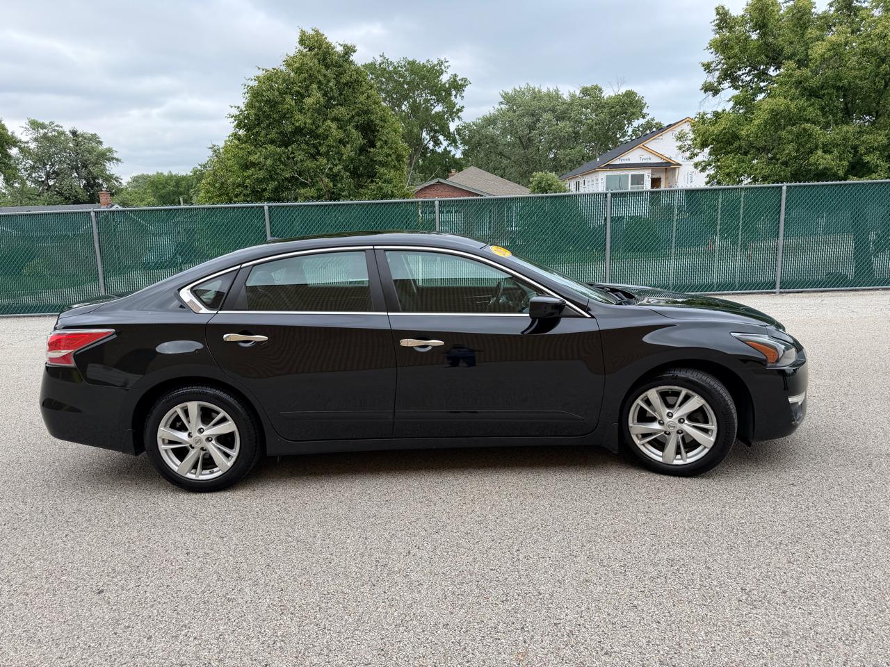 Nissan Altima 4dr Sdn I4 2.5 SV 2015