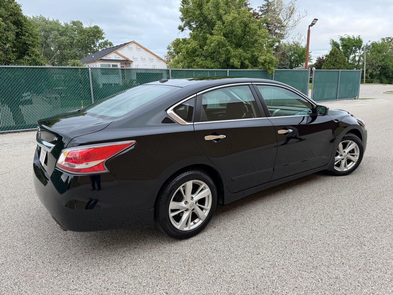 Nissan Altima 4dr Sdn I4 2.5 SV 2015