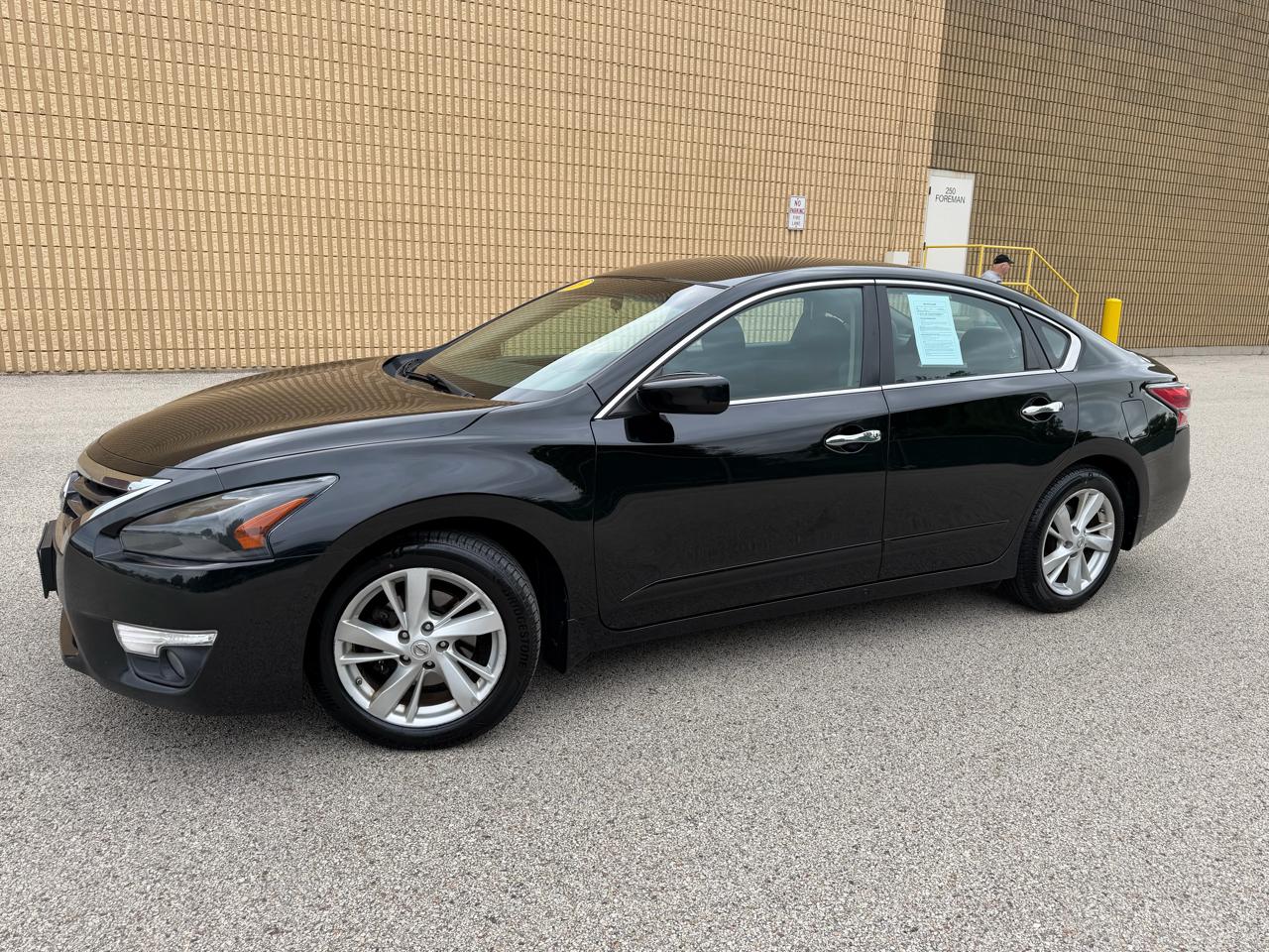 Nissan Altima 4dr Sdn I4 2.5 SV 2015