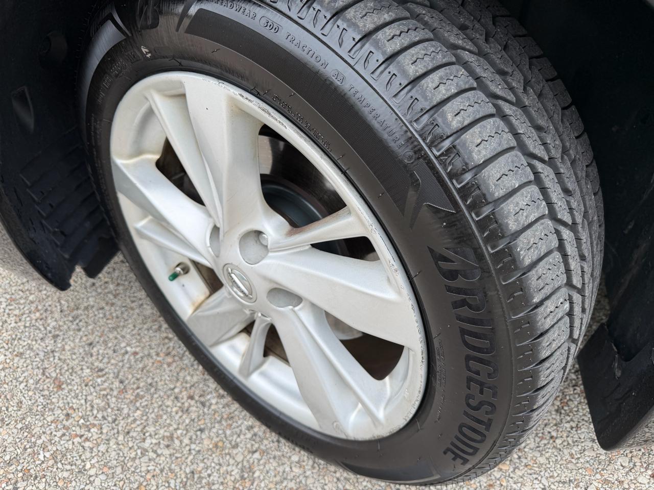 Nissan Altima 4dr Sdn I4 2.5 SV 2015