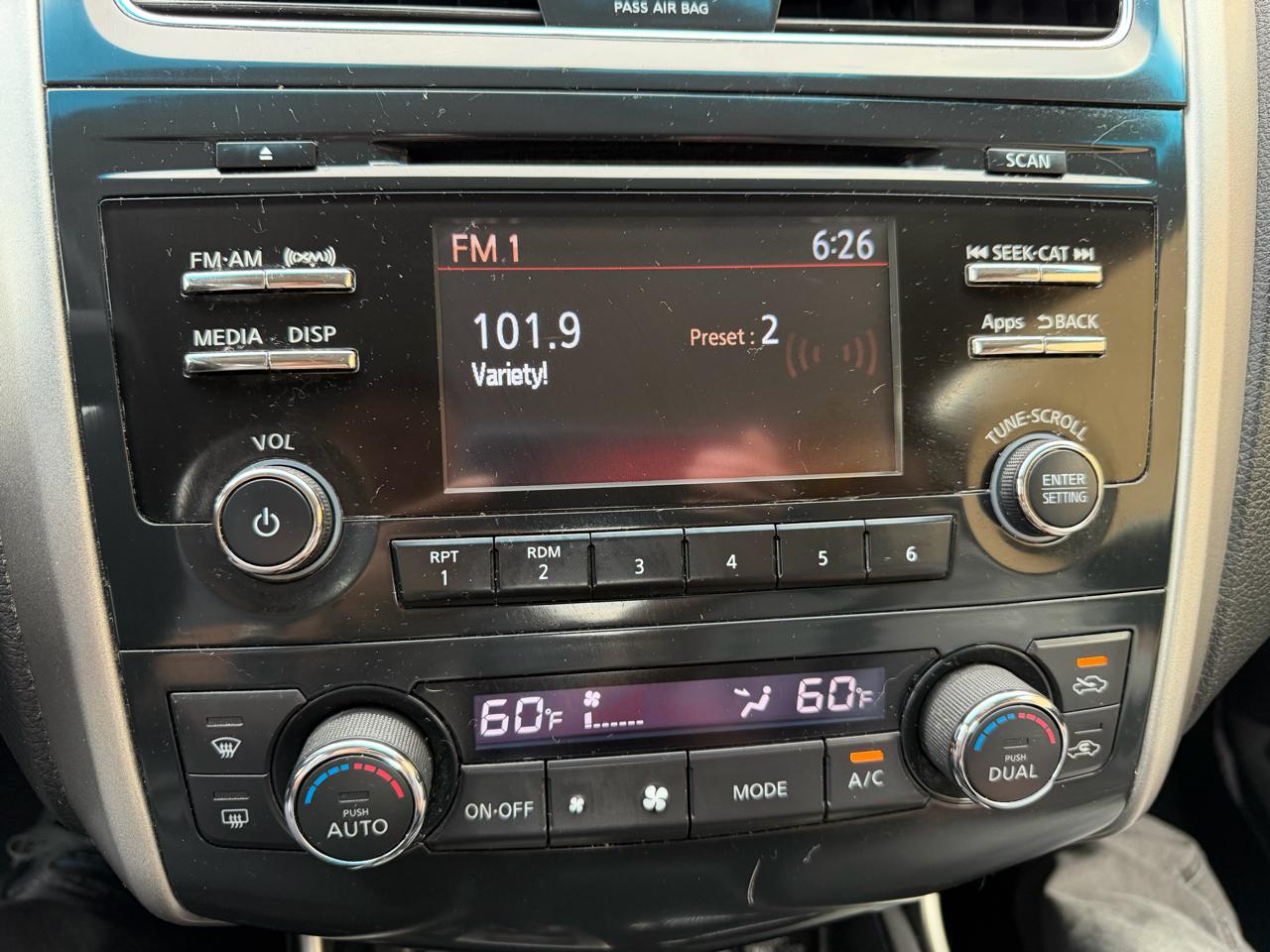 Nissan Altima 4dr Sdn I4 2.5 SV 2015