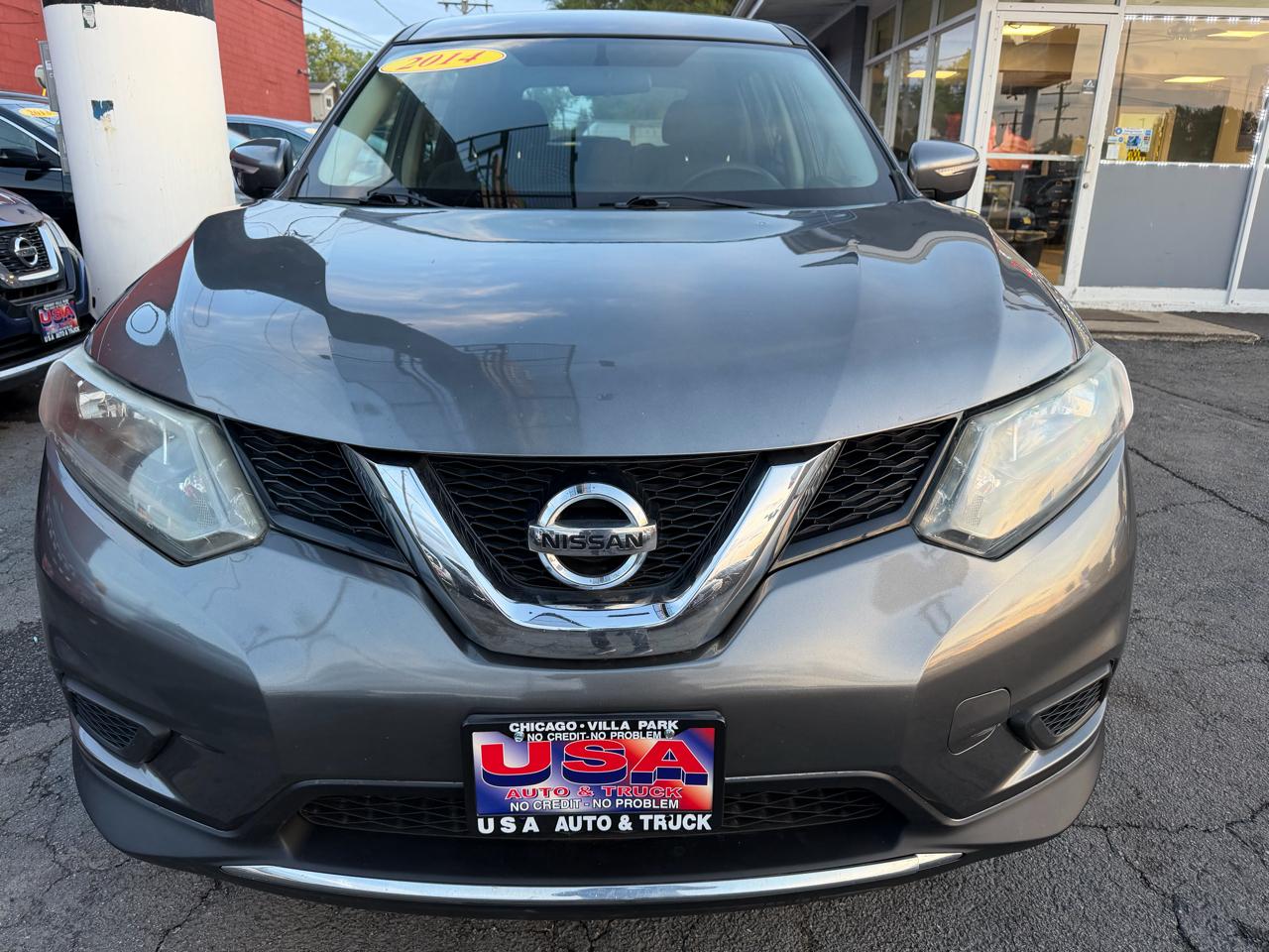 Nissan Rogue FWD 4dr S 2014