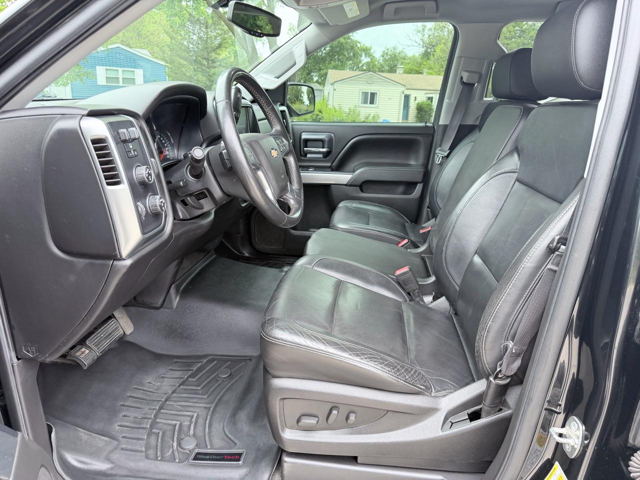 Chevrolet Silverado 1500 4WD Crew Cab 143.5" LT w/1LT 2015