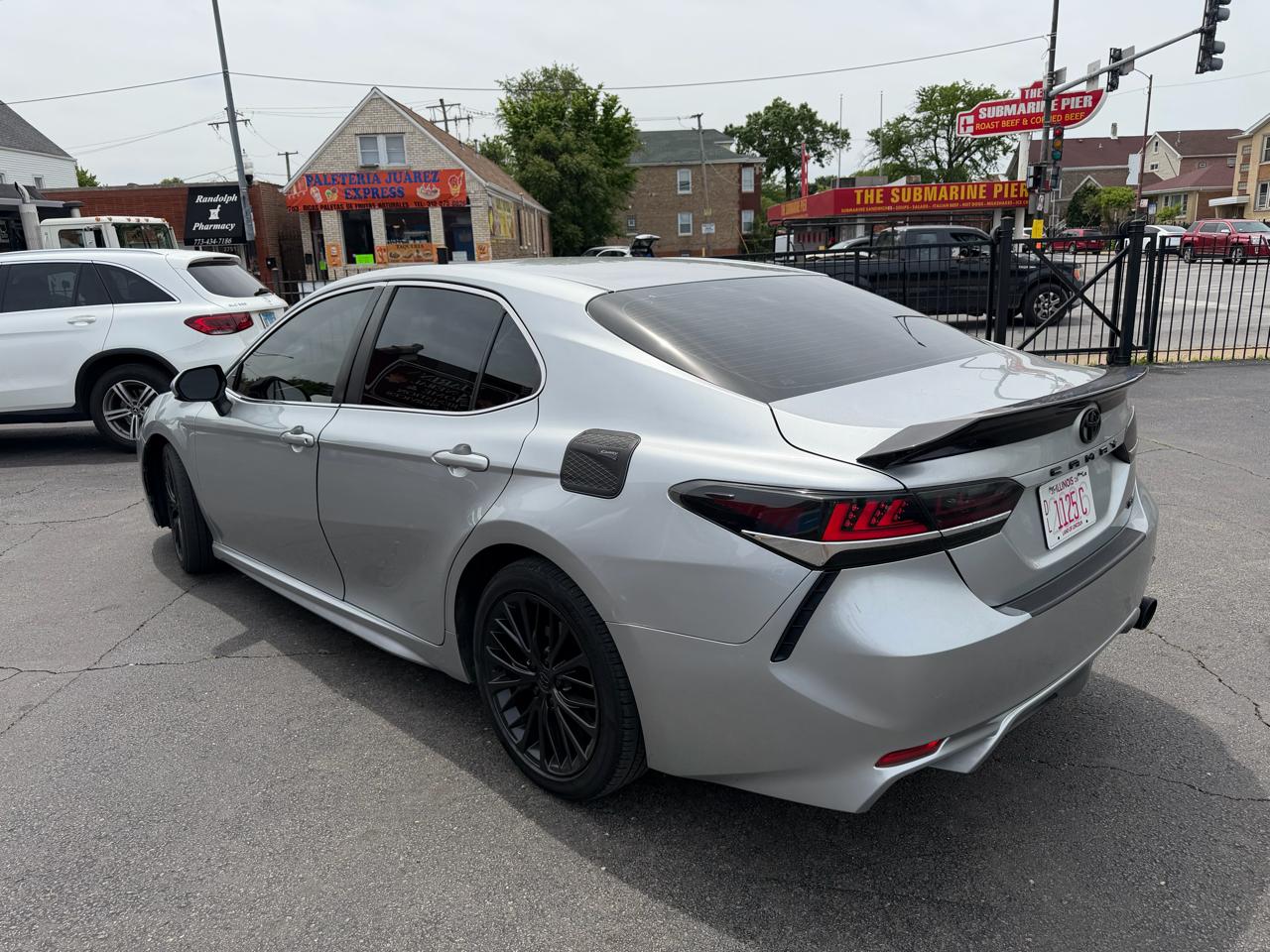 Toyota Camry 4dr Sdn SE Auto V6 2018