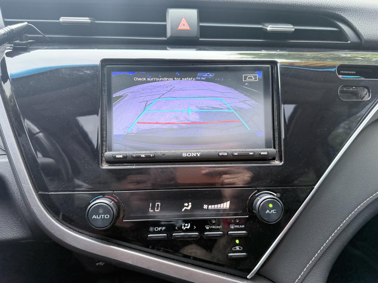 Toyota Camry 4dr Sdn SE Auto V6 2018