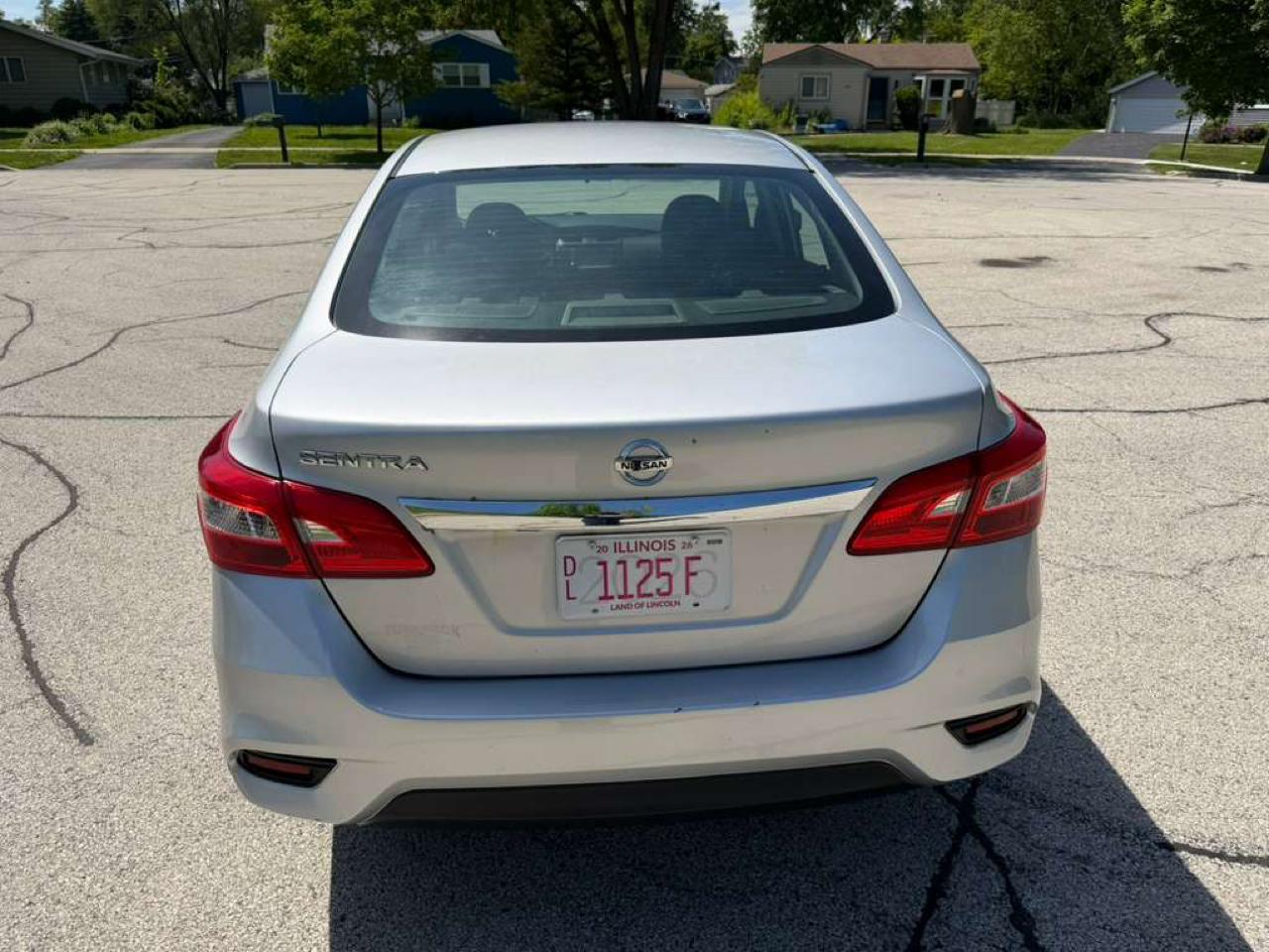 Nissan Sentra S CVT 2019