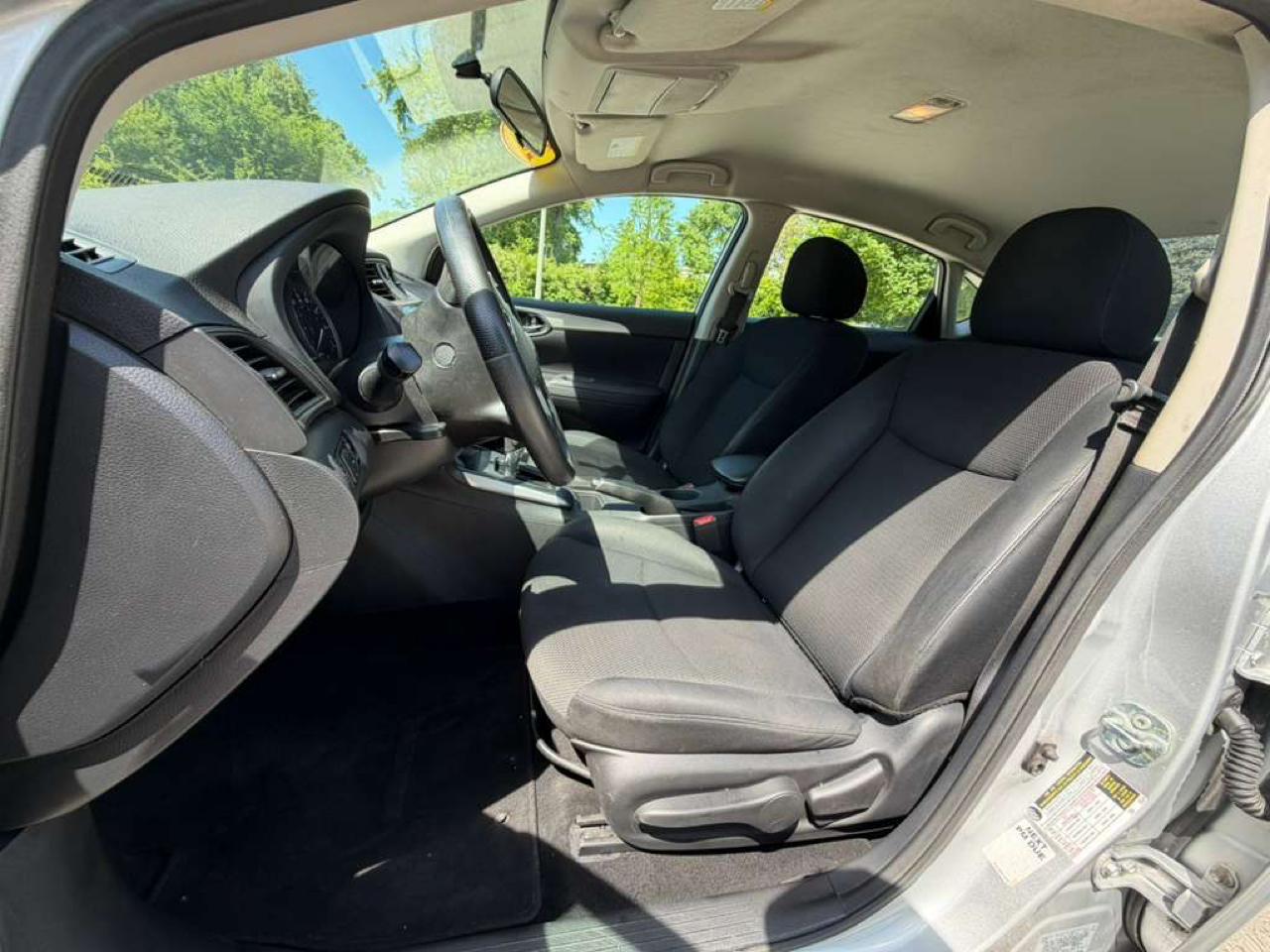 Nissan Sentra S CVT 2019