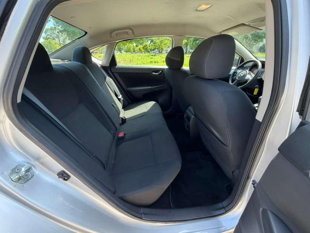 Nissan Sentra S CVT 2019