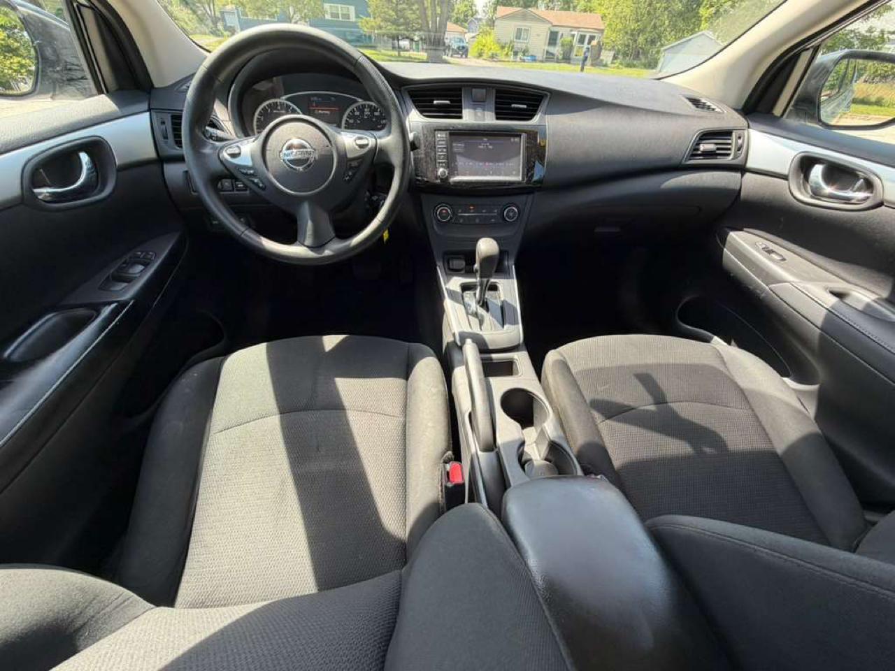 Nissan Sentra S CVT 2019