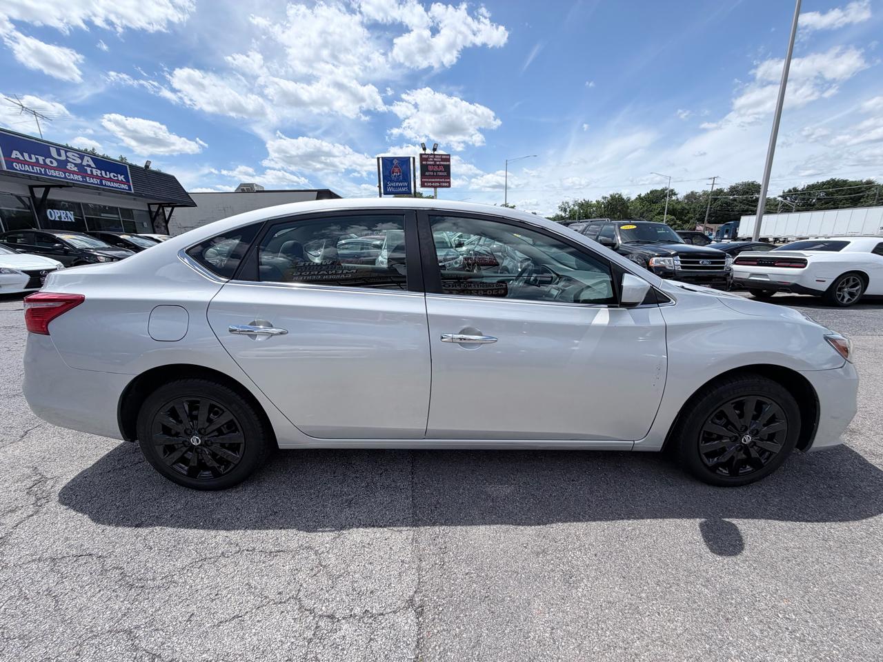 Nissan Sentra S CVT 2019