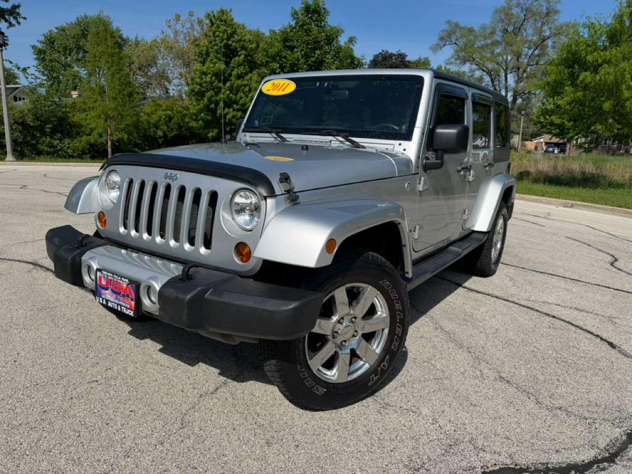 Jeep Wrangler Unlimited 4WD 4dr Sahara 2011