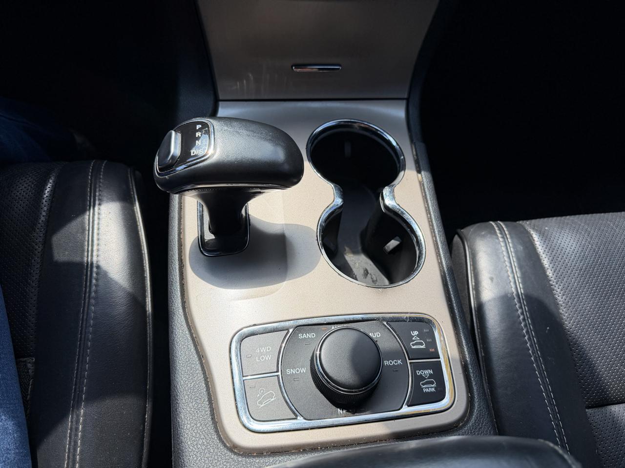 Jeep Grand Cherokee 4WD 4dr Overland 2014