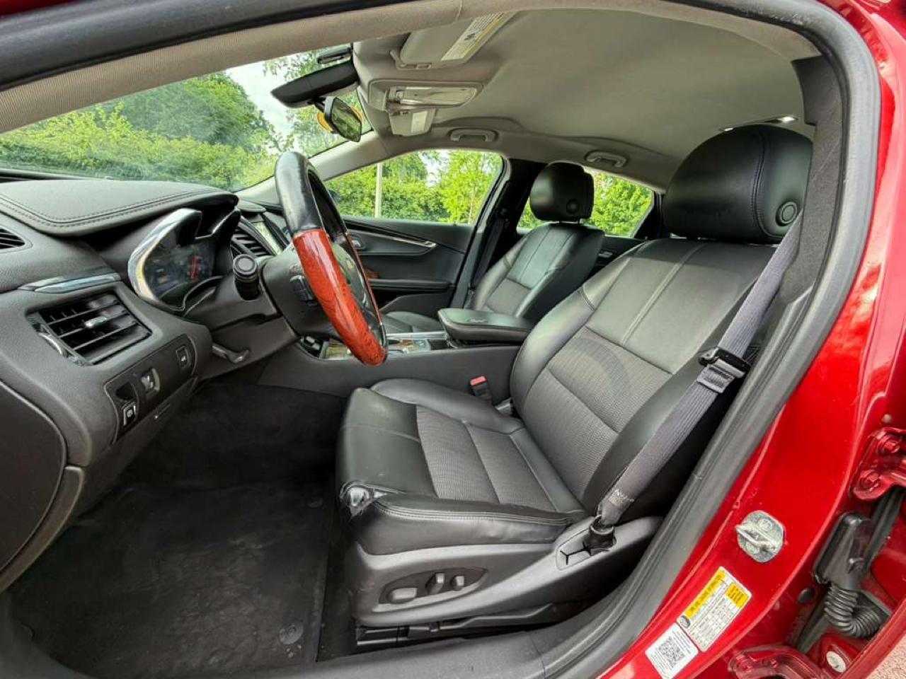 Chevrolet Impala 4dr Sdn LT w/1LT 2014