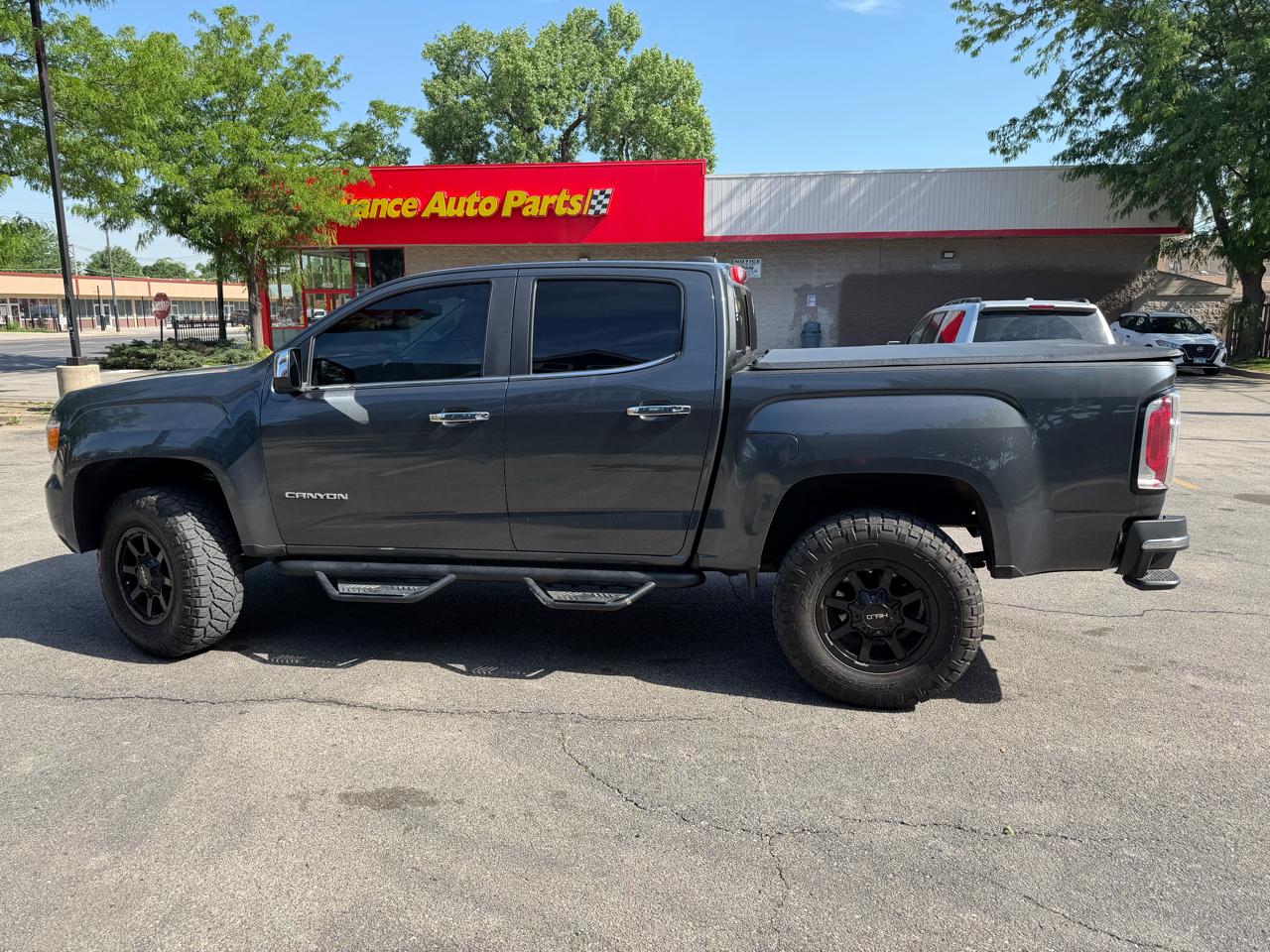 GMC Canyon 2WD Crew Cab 128.3" SLT 2016