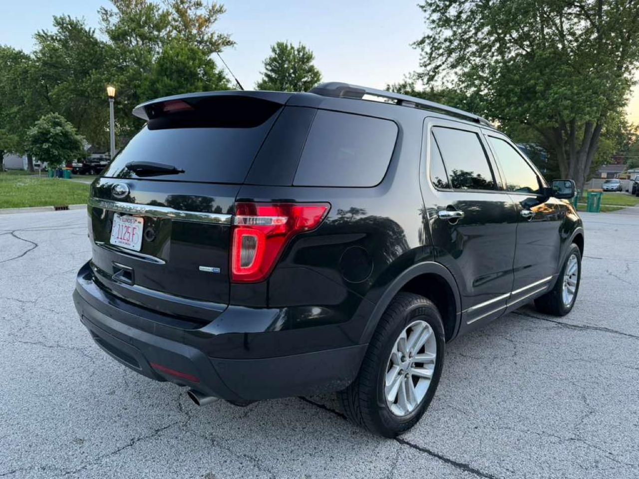 Ford Explorer 4WD 4dr XLT 2013
