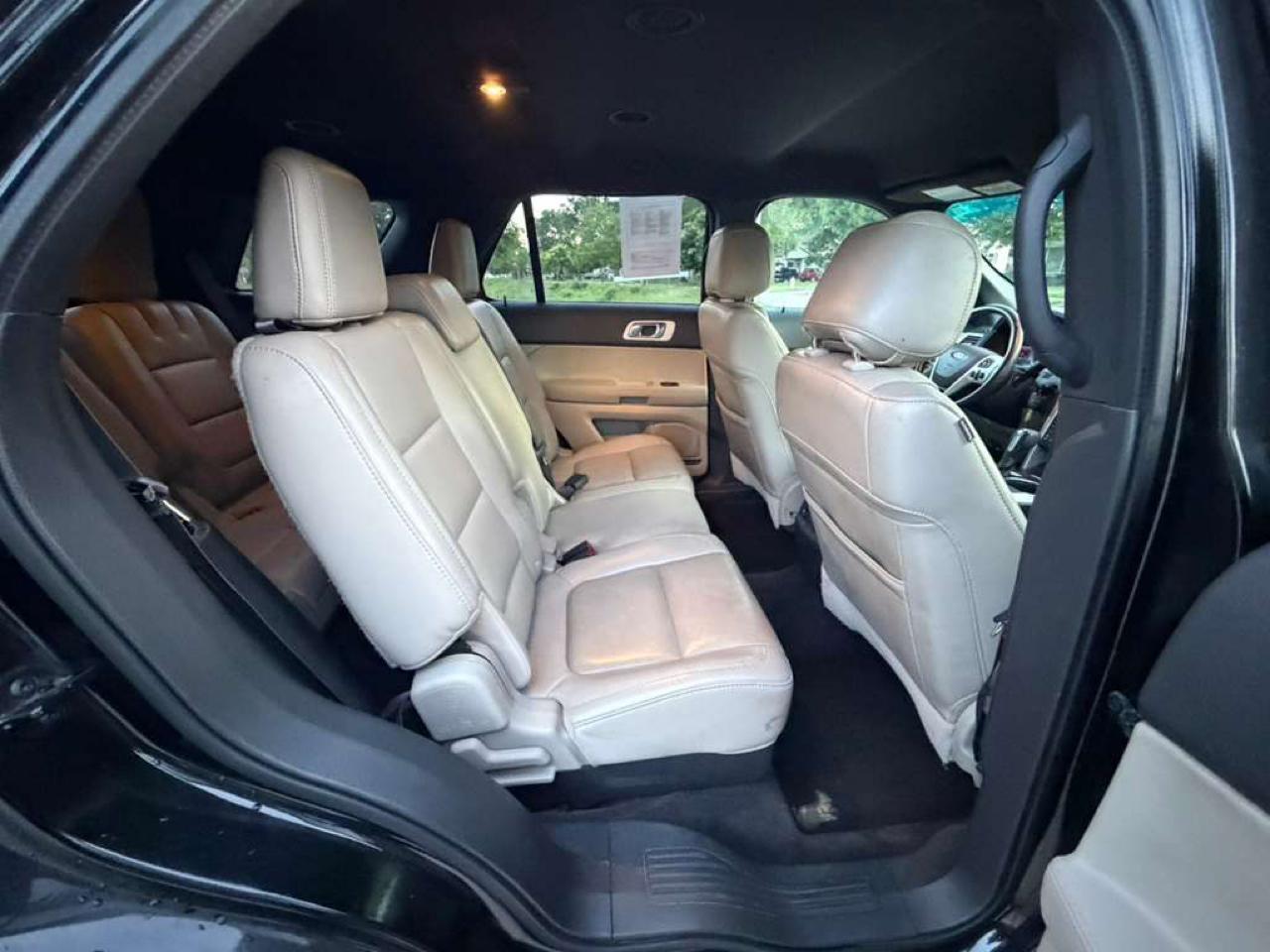 Ford Explorer 4WD 4dr XLT 2013