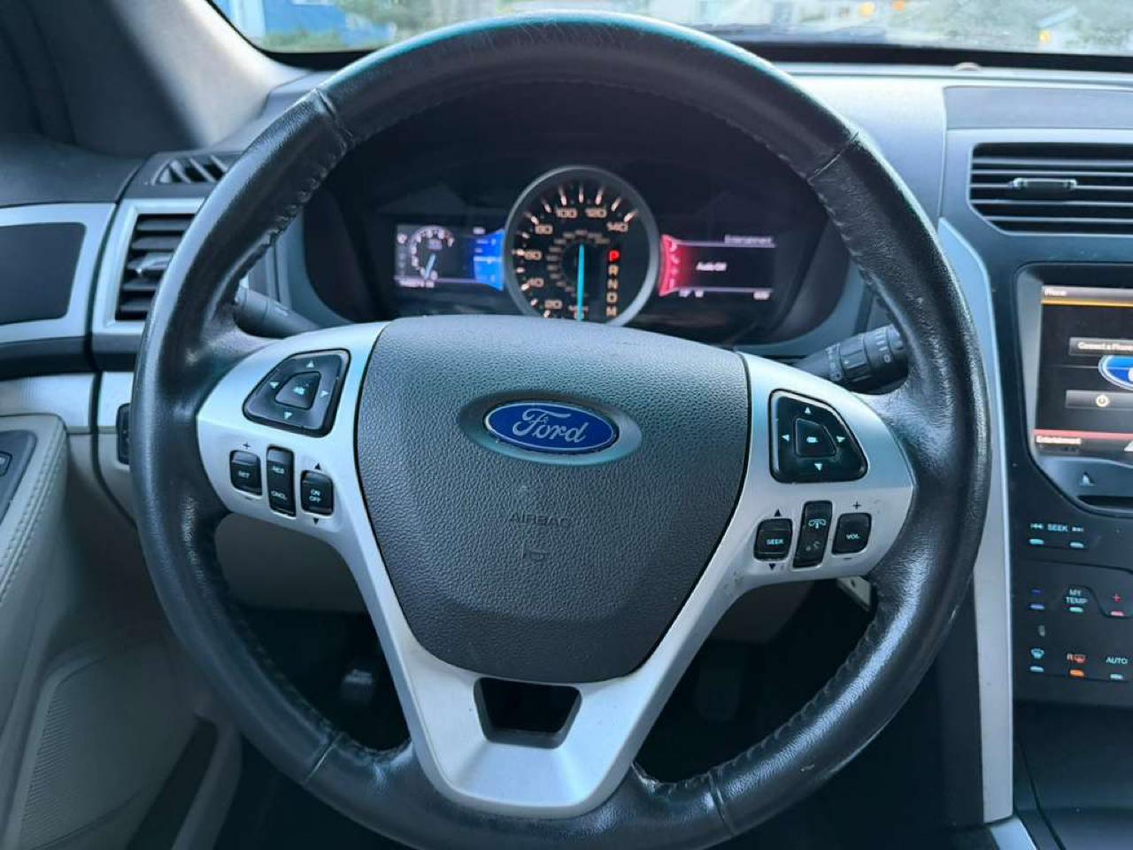 Ford Explorer 4WD 4dr XLT 2013