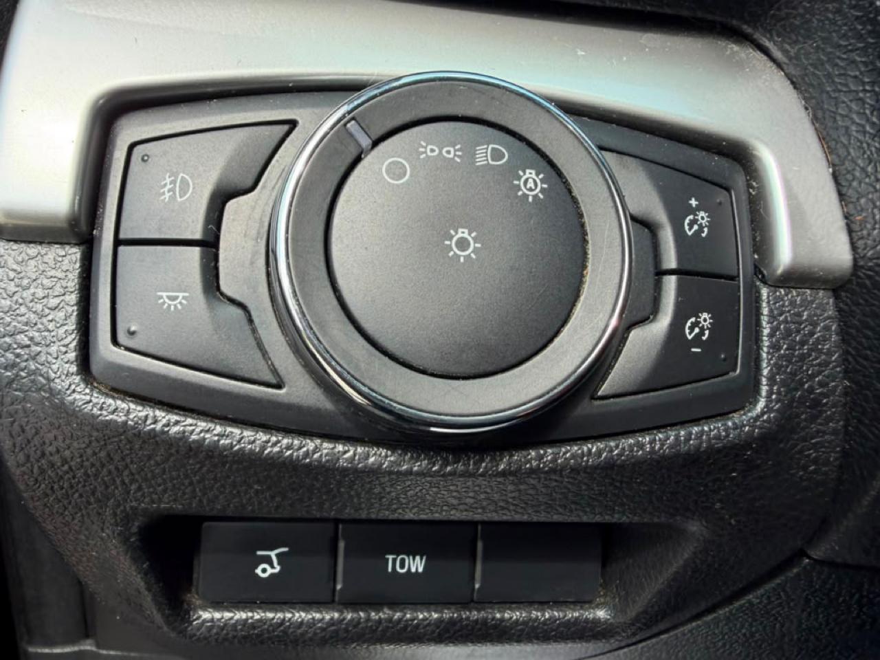 Ford Explorer XLT 4WD 2017