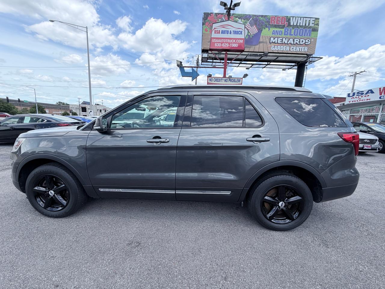 Ford Explorer XLT 4WD 2017