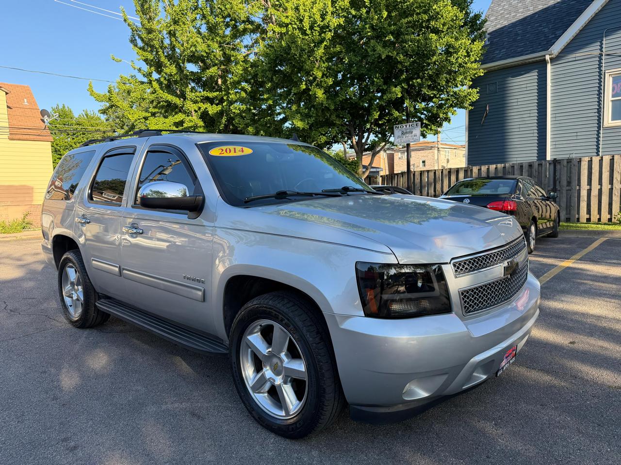 Chevrolet Tahoe 2WD 4dr LT 2014