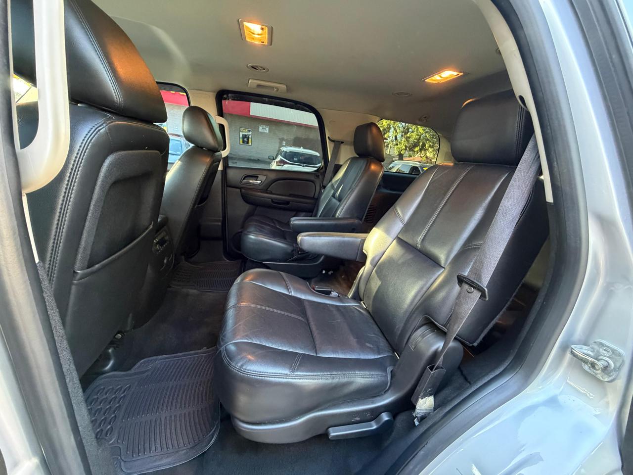 Chevrolet Tahoe 2WD 4dr LT 2014