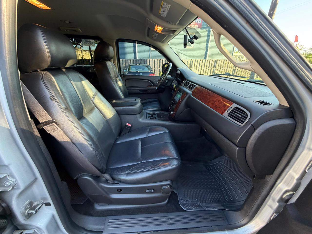 Chevrolet Tahoe 2WD 4dr LT 2014