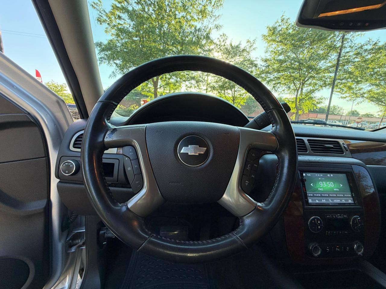 Chevrolet Tahoe 2WD 4dr LT 2014