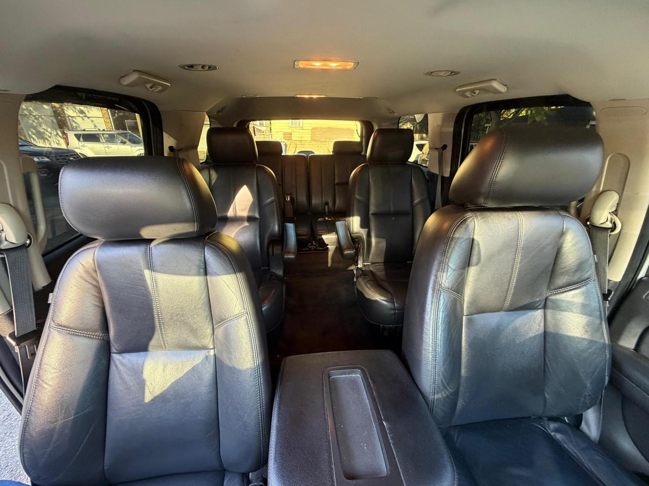 Chevrolet Tahoe 2WD 4dr LT 2014