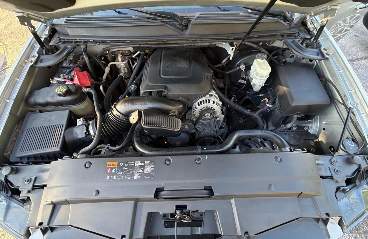 Chevrolet Tahoe 2WD 4dr LT 2014