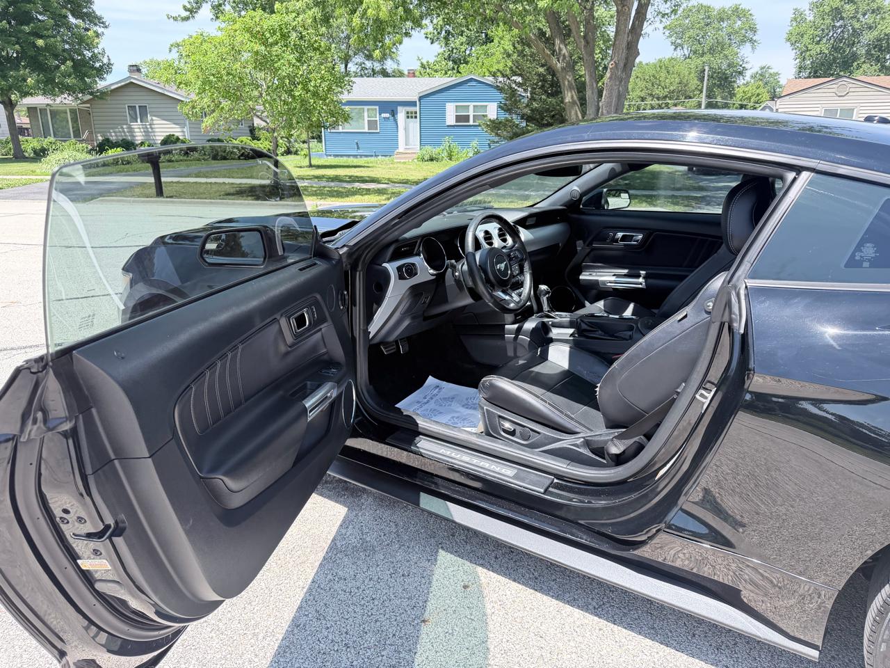 Ford Mustang 2dr Fastback EcoBoost 2016