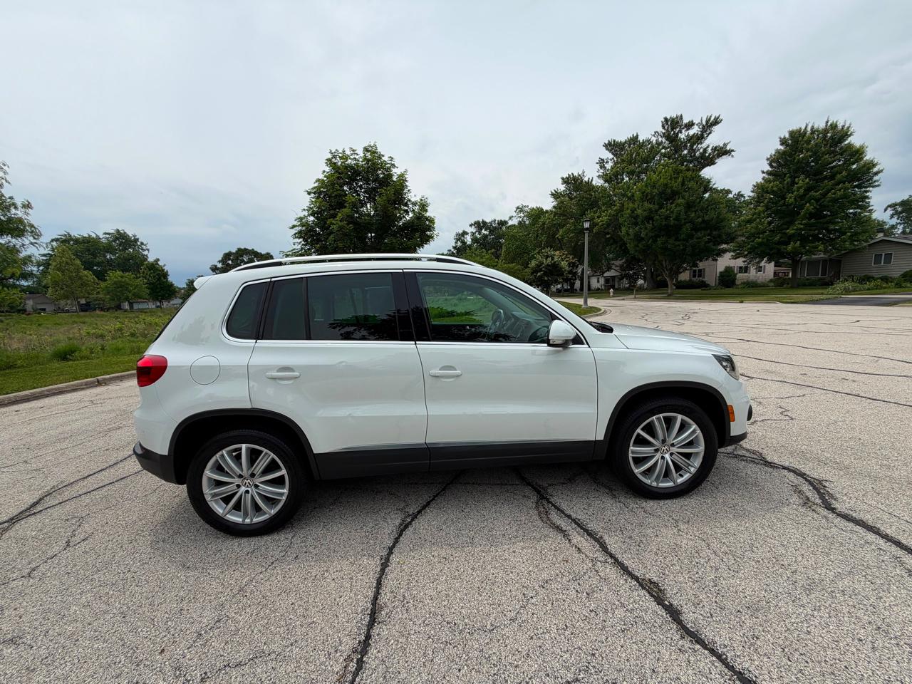 Volkswagen Tiguan 2WD 4dr Auto R-Line 2016
