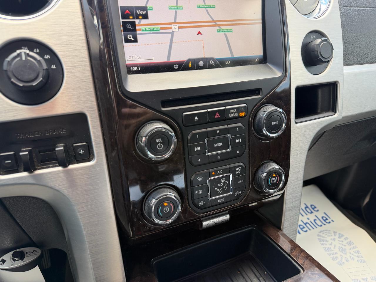 Ford F-150 4WD SuperCrew 145" Platinum 2014