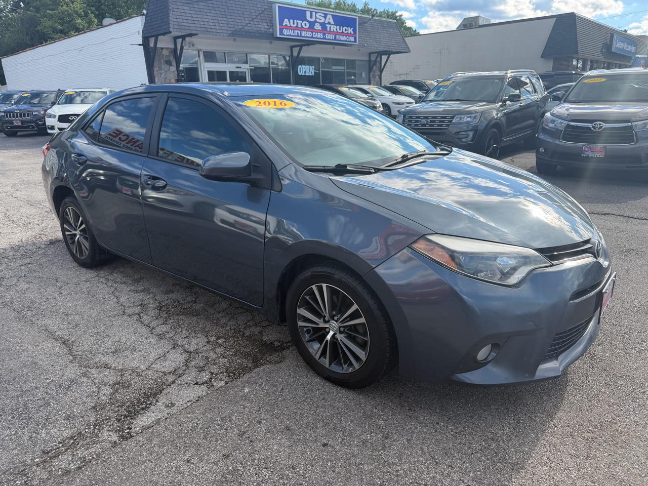 Toyota Corolla LE 2016
