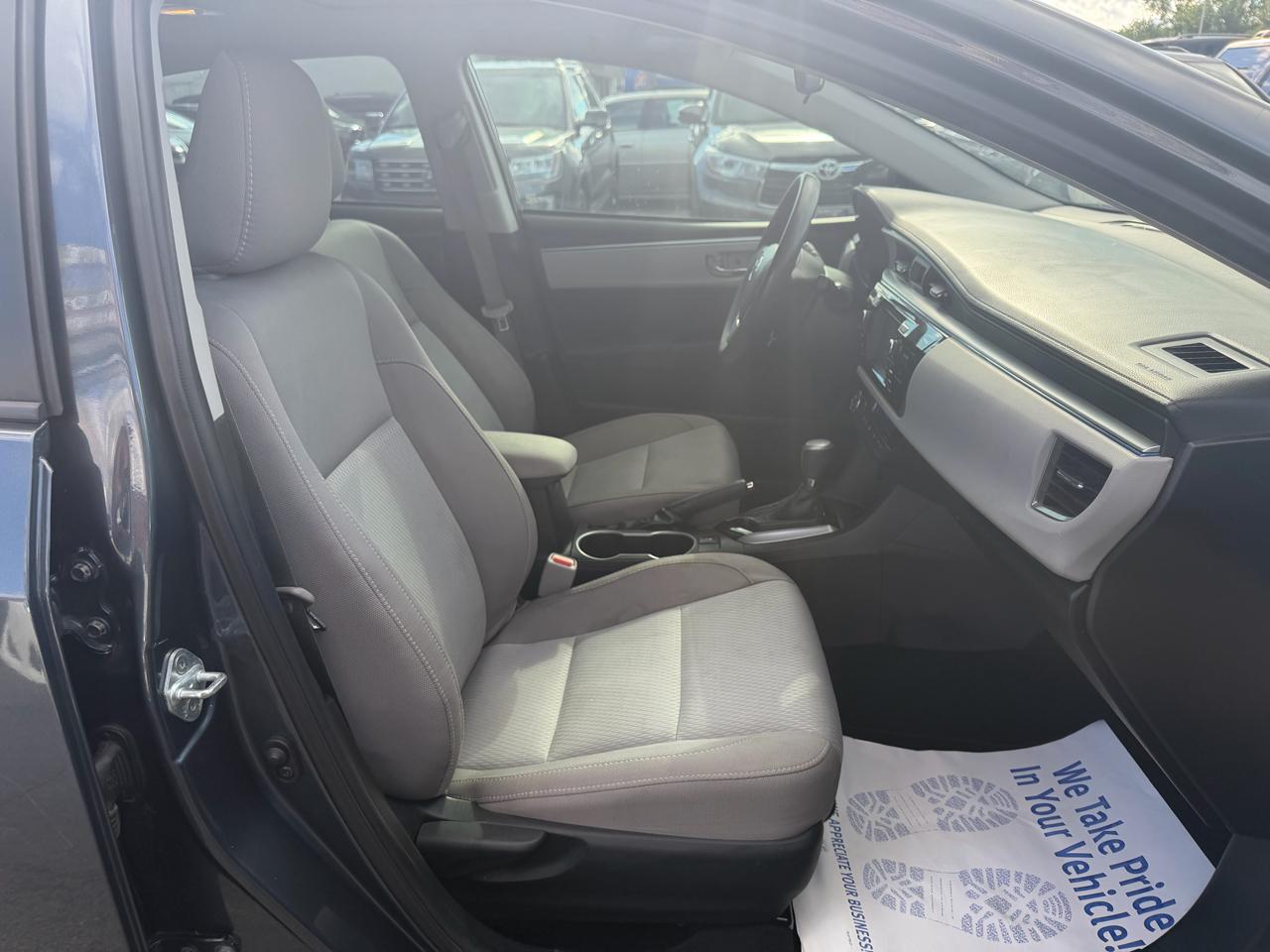 Toyota Corolla LE 2016