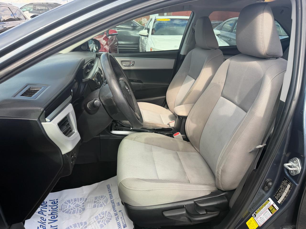 Toyota Corolla LE 2016