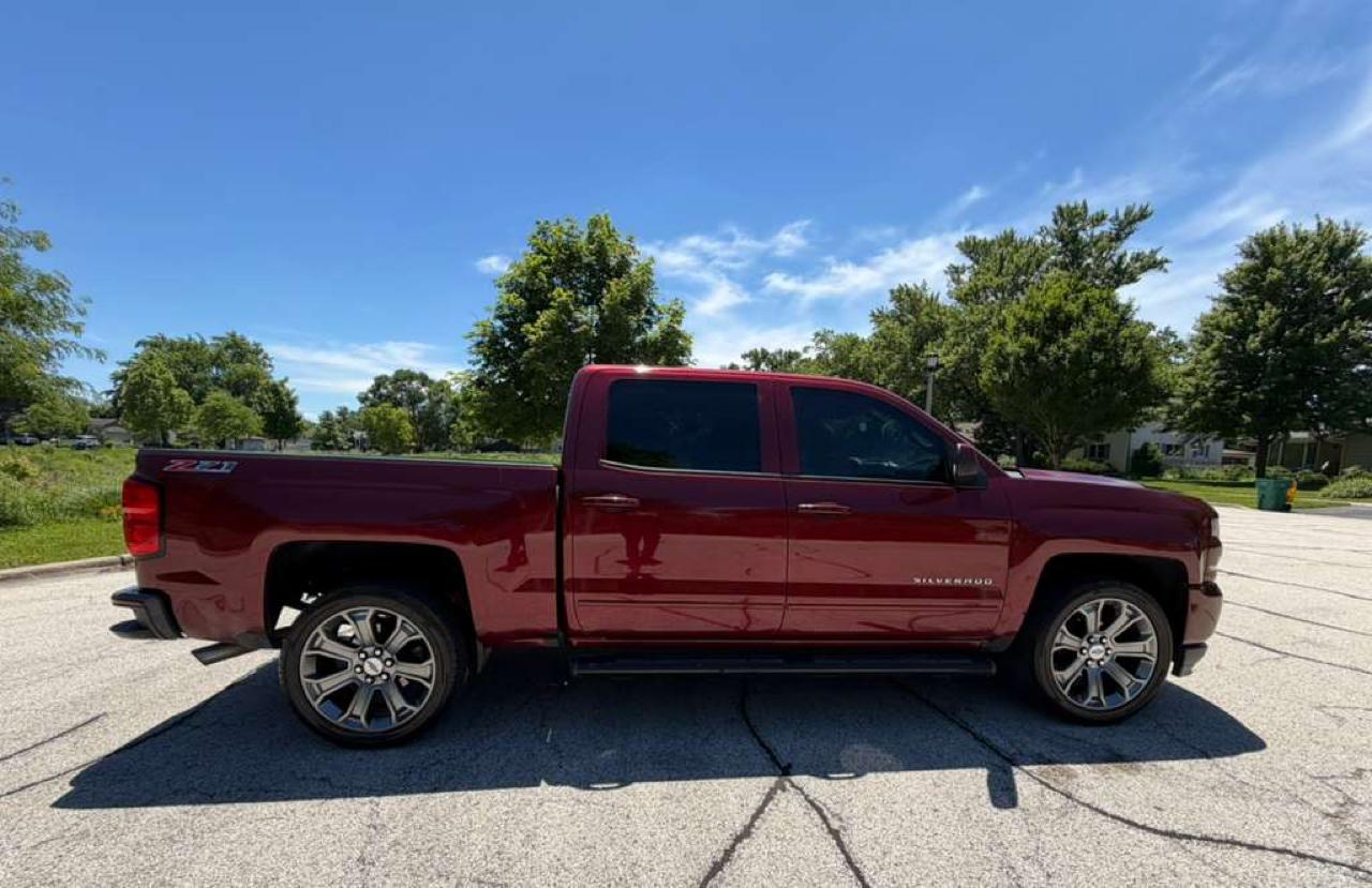 Chevrolet Silverado 1500 4WD Crew Cab 143.5" LT w/2LT 2016