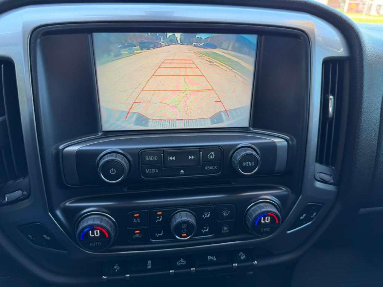 Chevrolet Silverado 1500 4WD Crew Cab 143.5" LT w/2LT 2016