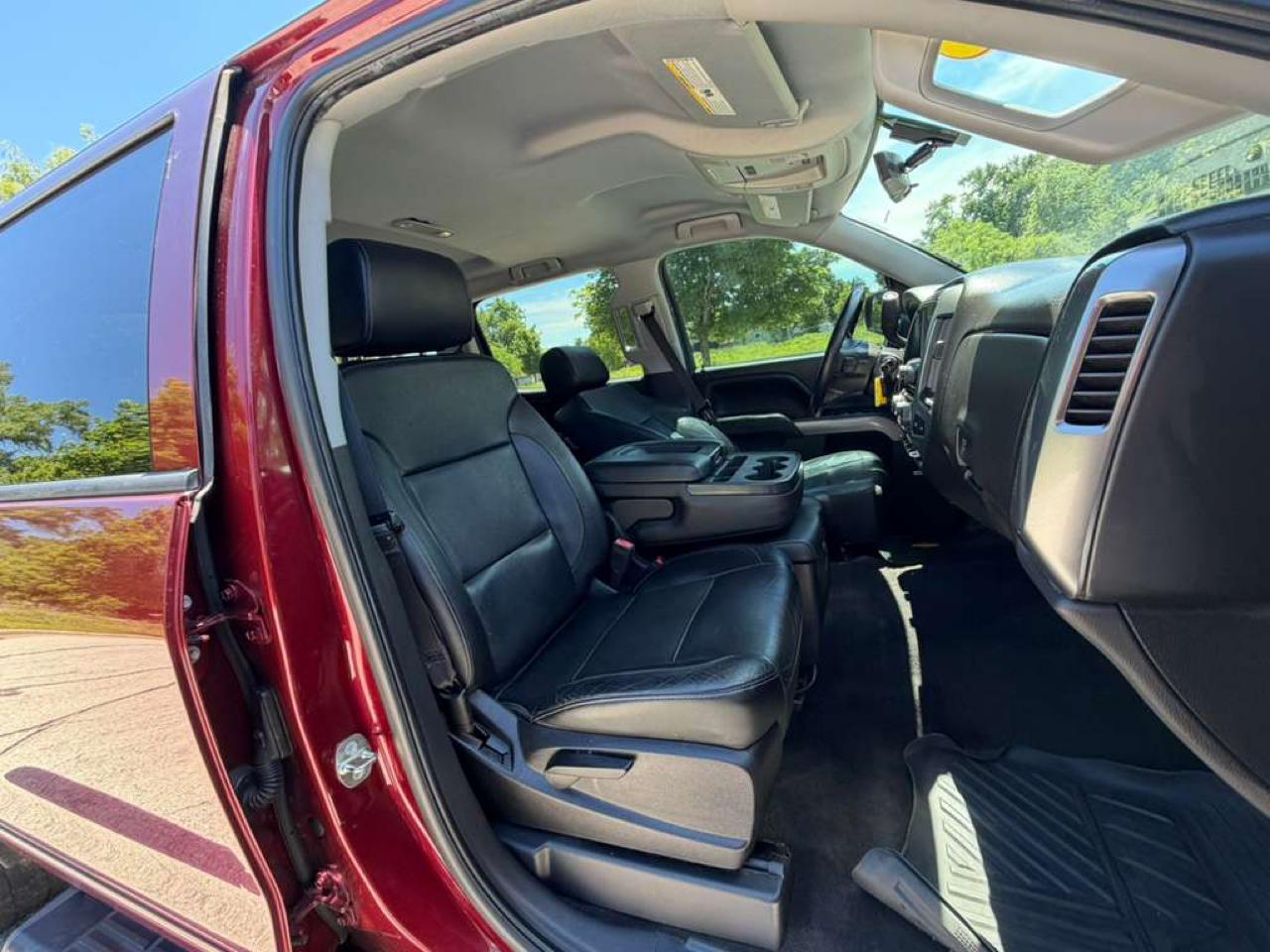 Chevrolet Silverado 1500 4WD Crew Cab 143.5" LT w/2LT 2016