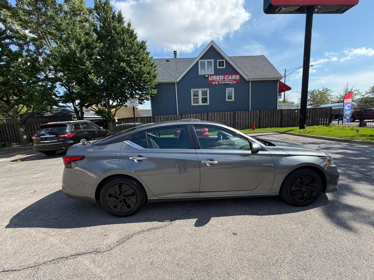 Nissan Altima 2.5 S Sedan 2022