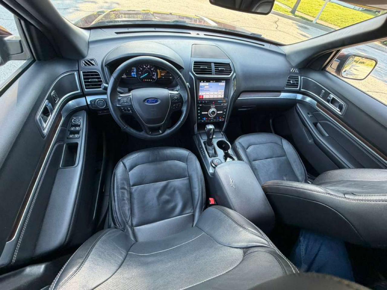 Ford Explorer Limited 4WD 2018