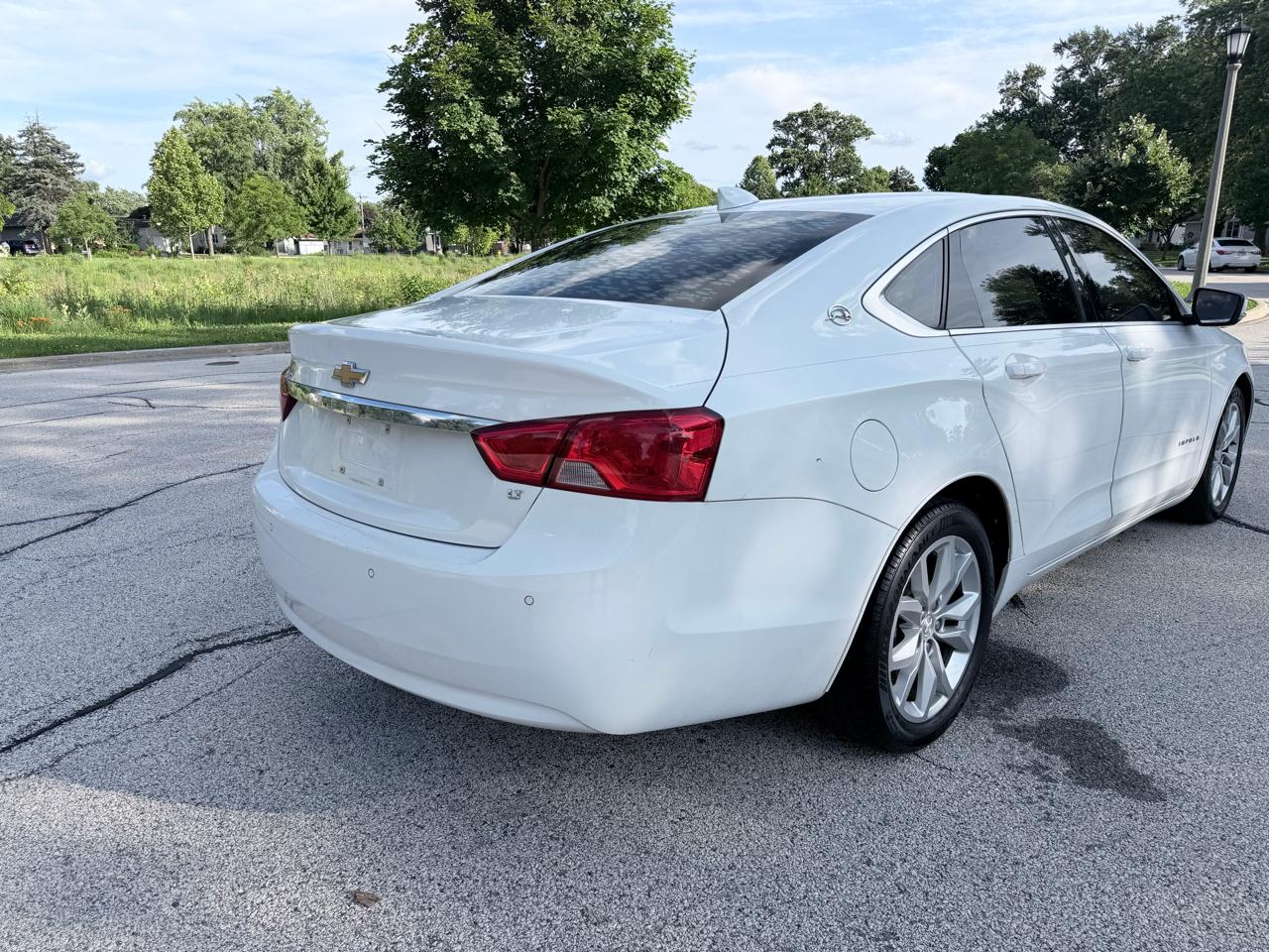 Chevrolet Impala 4dr Sdn LT w/1LT 2016