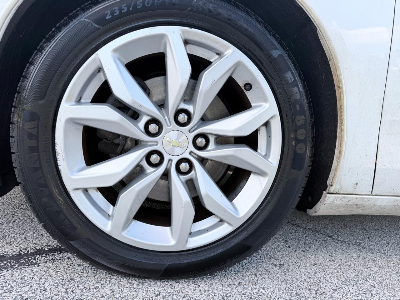 Chevrolet Impala 4dr Sdn LT w/1LT 2016