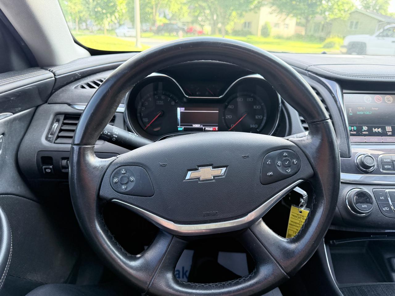 Chevrolet Impala 4dr Sdn LT w/1LT 2016