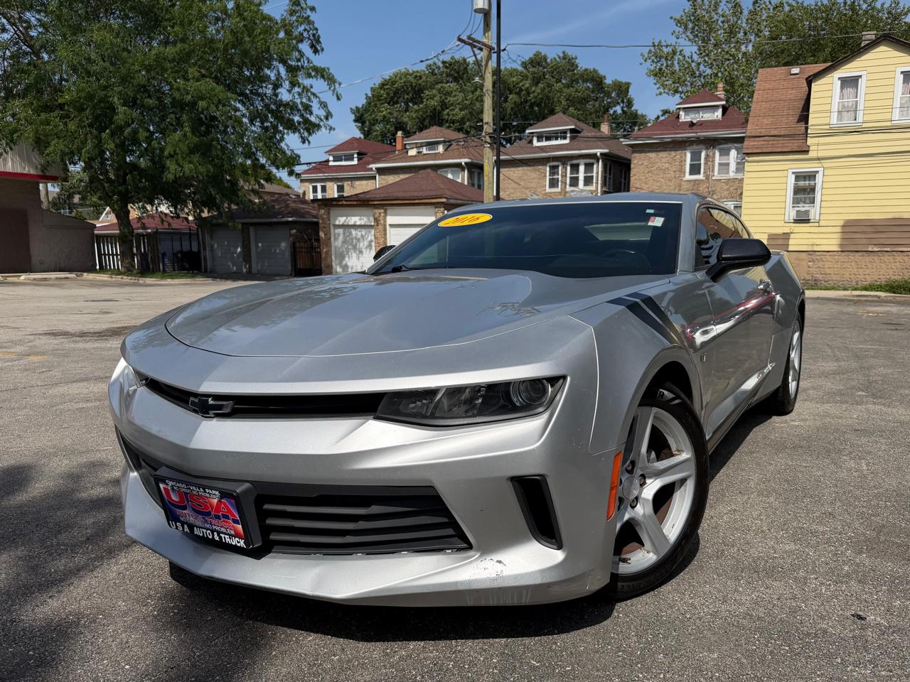Chevrolet Camaro 2dr Cpe 1LT 2016