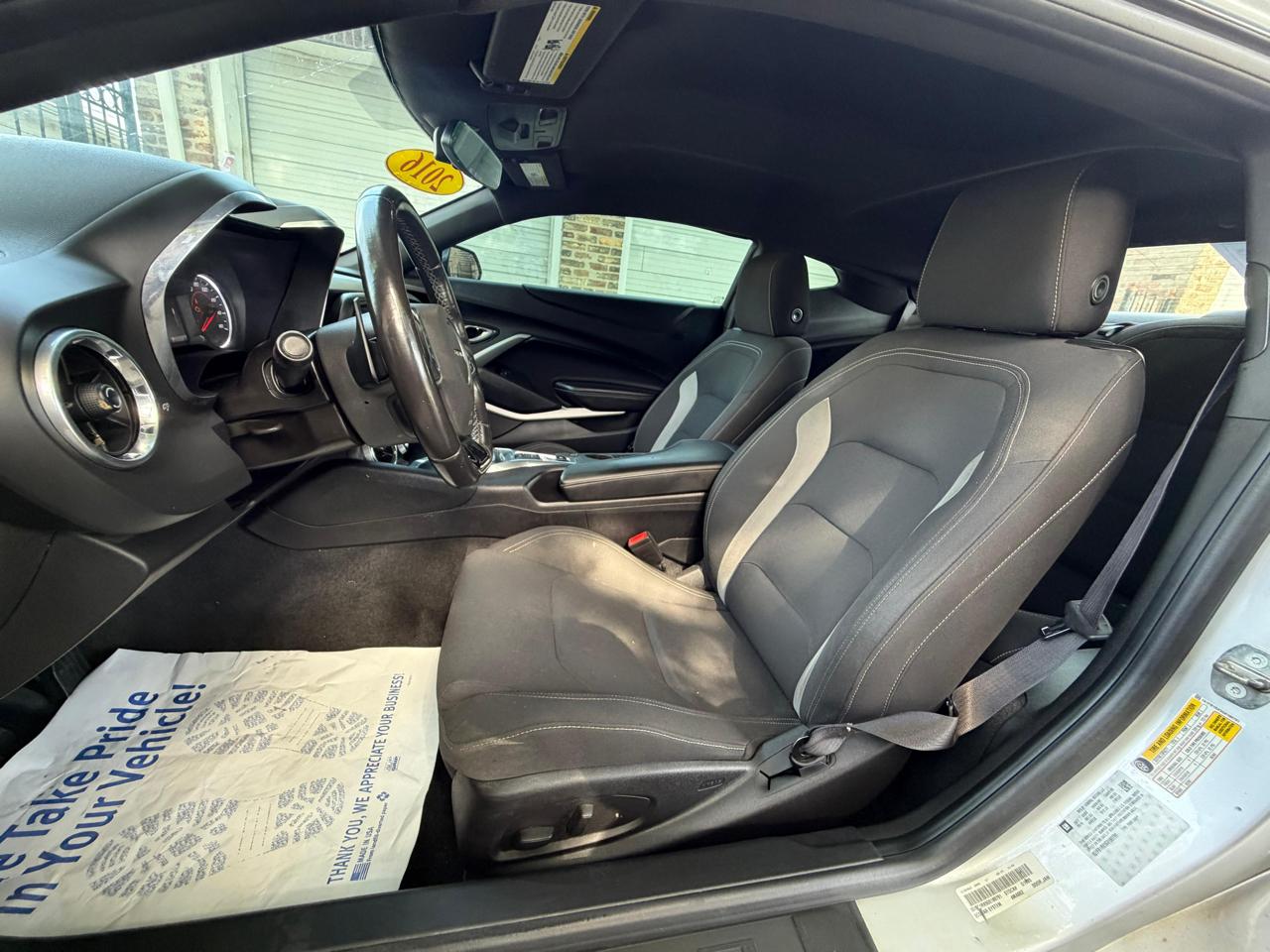 Chevrolet Camaro 2dr Cpe 1LT 2016