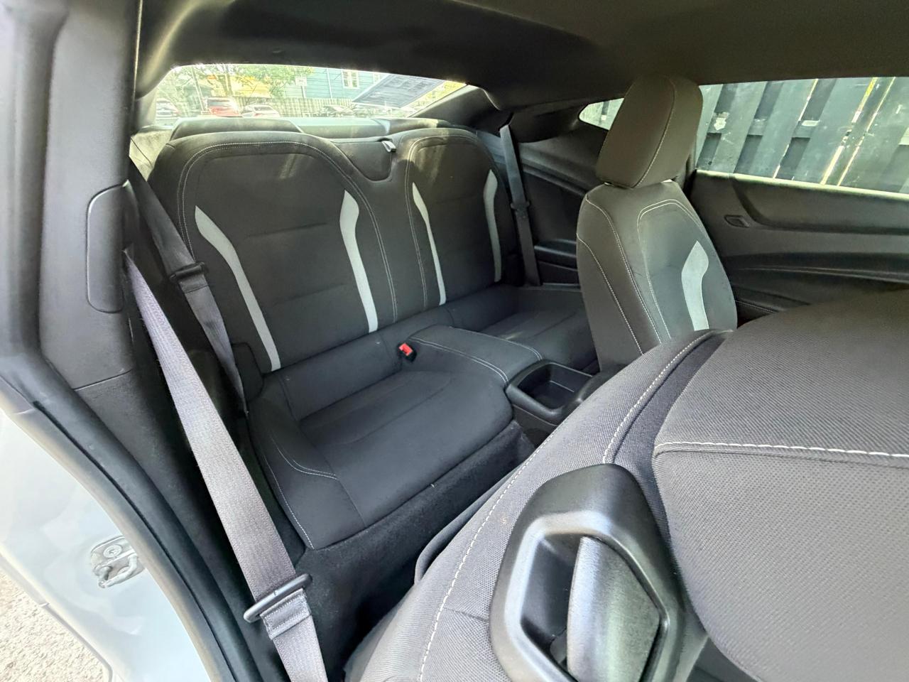 Chevrolet Camaro 2dr Cpe 1LT 2016